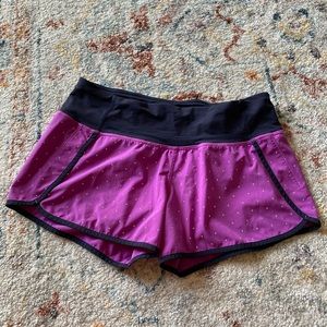 Lululemon shorts size 6